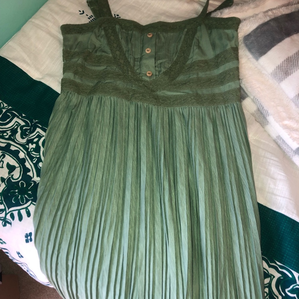 🌱Matilda Jane Army Green Button Dress🌱